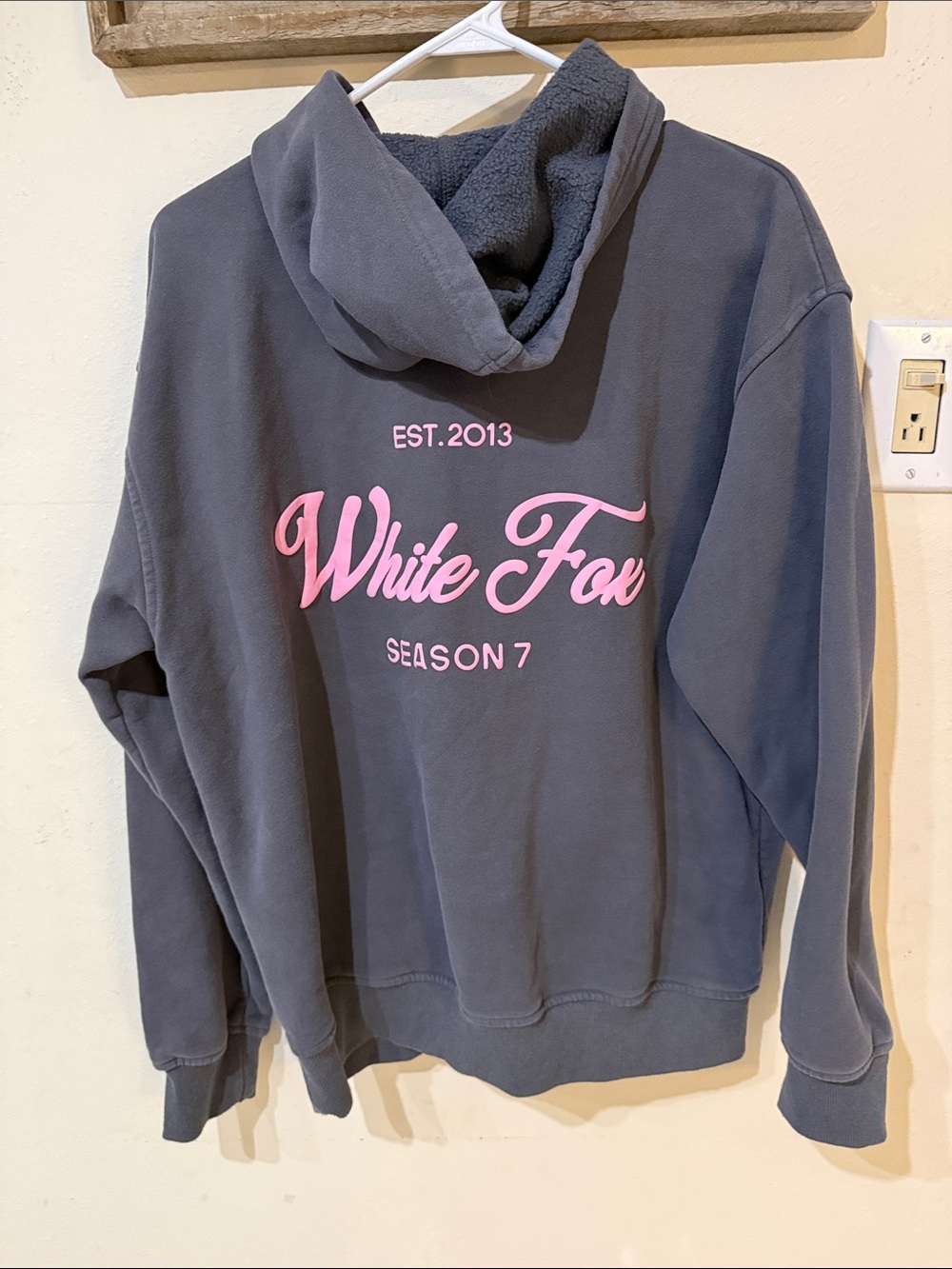 White Fox Boutique Season 7 Oversized Hoodie Shorts Lounge Set in Monument - Picture 10 of 10